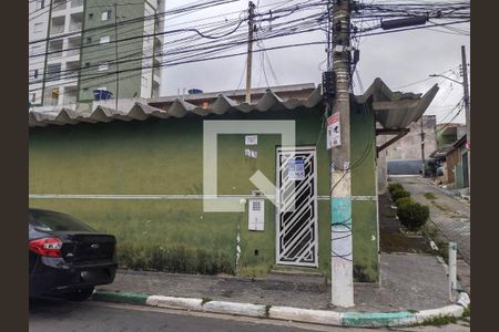 Fachada de casa à venda com 2 quartos, 136m² em Vila Galvão, Guarulhos