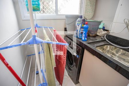 Área de serviço de apartamento à venda com 2 quartos, 43m² em Piraporinha, Diadema