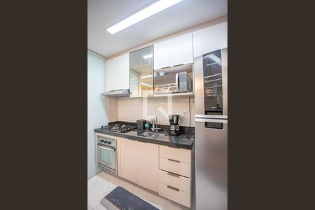 Cozinha de apartamento à venda com 2 quartos, 43m² em Piraporinha, Diadema