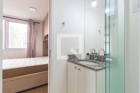Banheiro de kitnet/studio para alugar com 1 quarto, 20m² em Brás, São Paulo