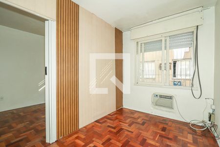 Sala de apartamento para alugar com 1 quarto, 35m² em Jardim Dona Leopoldina, Porto Alegre