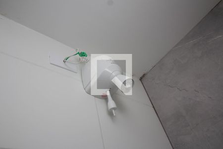 Banheiro de apartamento à venda com 2 quartos, 32m² em Piqueri, São Paulo