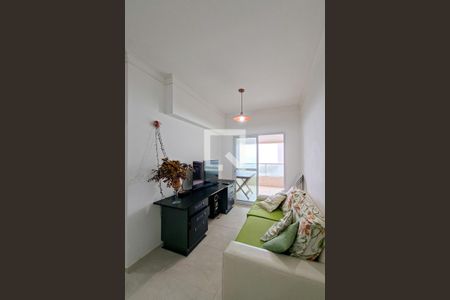 Sala de apartamento para alugar com 2 quartos, 75m² em Nova Mirim, Praia Grande