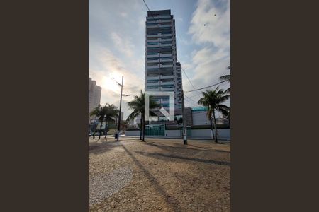 Fachada do Prédio de apartamento para alugar com 2 quartos, 75m² em Nova Mirim, Praia Grande