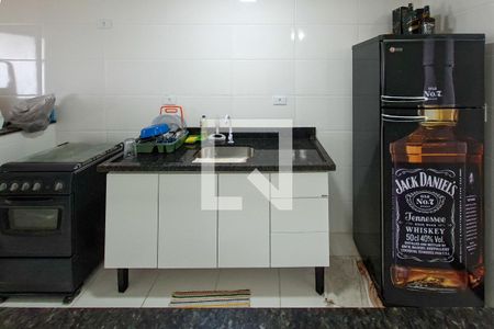 Cozinha de apartamento para alugar com 2 quartos, 75m² em Nova Mirim, Praia Grande