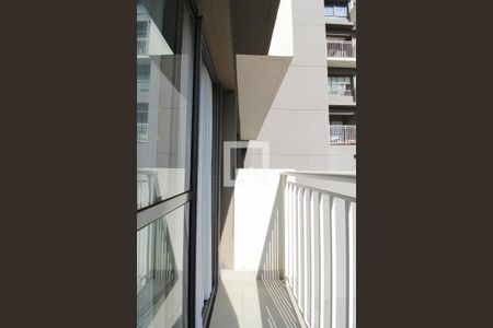 Varanda de kitnet/studio à venda com 1 quarto, 26m² em Vila Nova Conceição, São Paulo