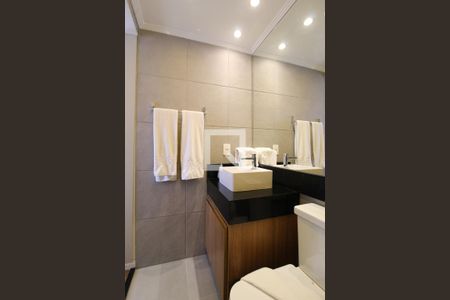 Banheiro da Suíte de kitnet/studio à venda com 1 quarto, 26m² em Vila Nova Conceição, São Paulo