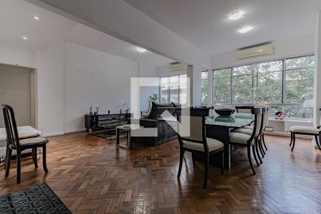 Sala de apartamento à venda com 4 quartos, 215m² em Leblon, Rio de Janeiro