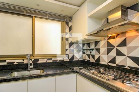 Cozinha de apartamento à venda com 3 quartos, 126m² em Cavalhada, Porto Alegre