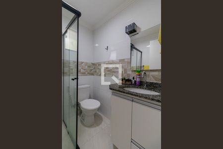 Banheiro de apartamento para alugar com 1 quarto, 30m² em Vila Ré, São Paulo