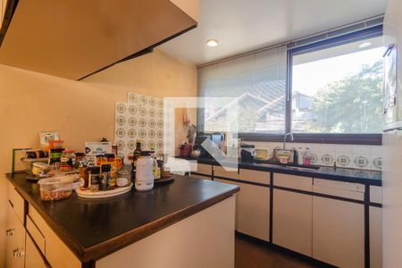 Cozinha de casa de condomínio à venda com 4 quartos, 400m² em Santa Tereza, Porto Alegre
