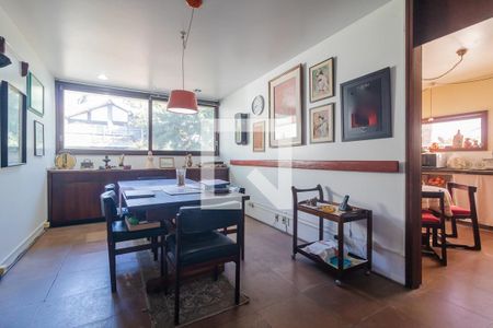 Sala de jantar de casa de condomínio à venda com 4 quartos, 400m² em Santa Tereza, Porto Alegre