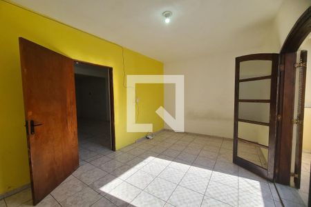 Quarto de casa para alugar com 1 quarto, 65m² em Conjunto Promorar Sapopemba, São Paulo