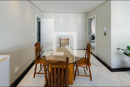 Sala de apartamento à venda com 3 quartos, 101m² em Buritis, Belo Horizonte