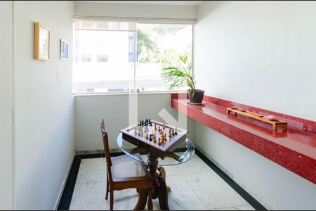 Sala de apartamento à venda com 3 quartos, 101m² em Buritis, Belo Horizonte