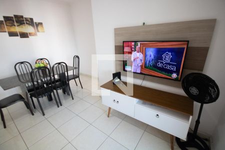 Sala de apartamento para alugar com 2 quartos, 85m² em Aviação, Praia Grande