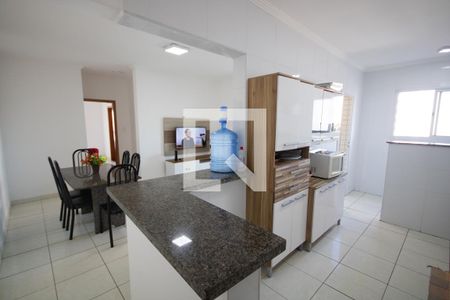 Sala de apartamento para alugar com 2 quartos, 85m² em Aviação, Praia Grande