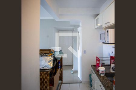 Cozinha de apartamento à venda com 2 quartos, 42m² em Canhema, Diadema