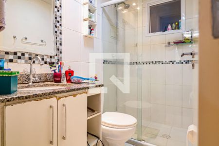 Banheiro Social de apartamento à venda com 2 quartos, 71m² em Vila Nova Alba, São Paulo