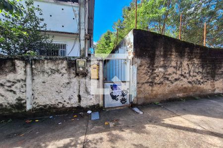 Fachada de casa para alugar com 2 quartos, 101m² em Fonseca, Niterói