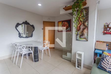 Sala 1 de apartamento à venda com 3 quartos, 140m² em Santo Antônio, Belo Horizonte