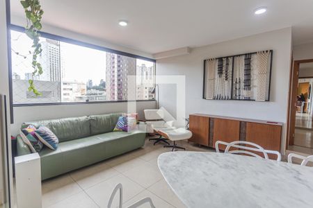 Sala 1 de apartamento à venda com 3 quartos, 140m² em Santo Antônio, Belo Horizonte