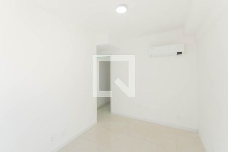 Quarto de apartamento à venda com 1 quarto, 55m² em Vila Isabel, Rio de Janeiro