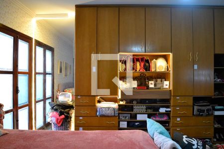Suíte de casa para alugar com 3 quartos, 321m² em Jardim Utinga, Santo André