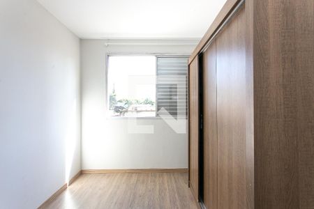 Quarto 2 de apartamento para alugar com 3 quartos, 66m² em Parque São Jorge, São Paulo