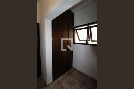 Suíte 1 de casa de condomínio para alugar com 4 quartos, 380m² em Cj Res Espl do Sol, São José dos Campos