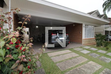 Garagem de casa de condomínio para alugar com 4 quartos, 380m² em Cj Res Espl do Sol, São José dos Campos