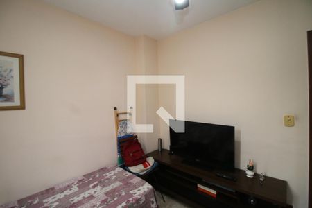 Quarto 1 de apartamento à venda com 3 quartos, 69m² em Olaria, Rio de Janeiro