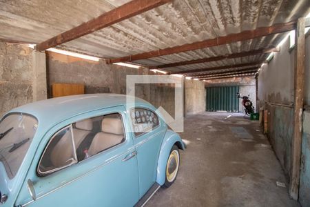 Garagem de casa à venda com 2 quartos, 295m² em A Definir Em Campo, Contagem