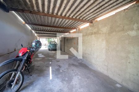 Garagem de casa à venda com 2 quartos, 295m² em A Definir Em Campo, Contagem