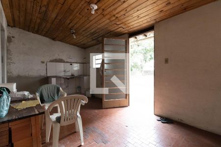 Cozinha 2 de casa à venda com 2 quartos, 400m² em Vila Moraes, São Paulo