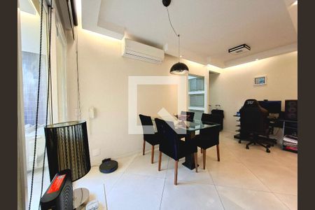 Sala de apartamento à venda com 2 quartos, 51m² em Indianópolis, São Paulo