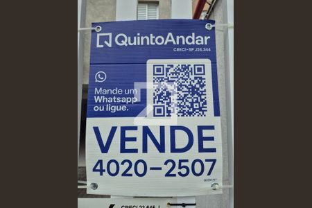 Placa de apartamento à venda com 2 quartos, 51m² em Vila Vitória, Santo André