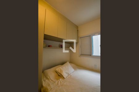 Quarto 1 de apartamento à venda com 2 quartos, 51m² em Vila Vitória, Santo André