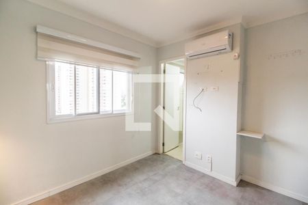 Suíte de apartamento à venda com 2 quartos, 74m² em Empresarial 18 do Forte, Barueri
