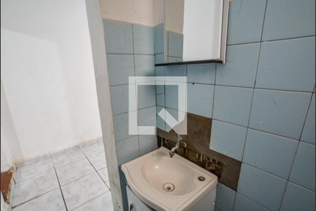 Banheiro da Suíte de casa para alugar com 2 quartos, 140m² em Parque João Ramalho, Santo André