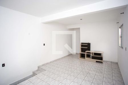 Quarto de casa para alugar com 1 quarto, 64m² em Centro, Diadema