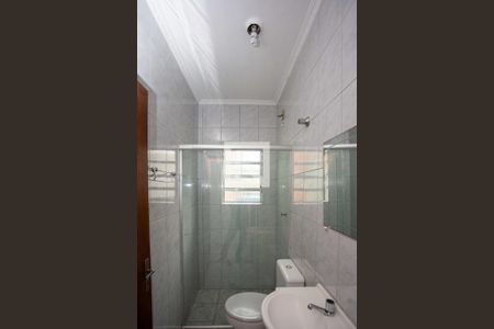 Banheiro 1 de casa para alugar com 1 quarto, 64m² em Centro, Diadema
