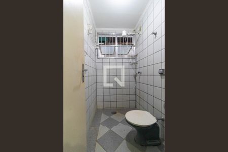 Banheiro de kitnet/studio para alugar com 1 quarto, 20m² em Cidade Universitária, Campinas