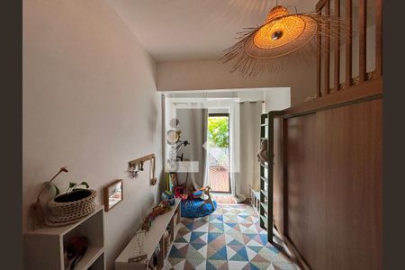 Quarto de apartamento à venda com 3 quartos, 116m² em Jardim Botânico, Rio de Janeiro