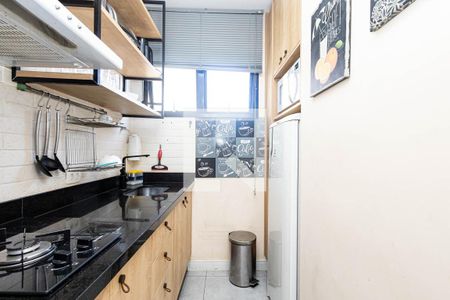 Cozinha de kitnet/studio para alugar com 1 quarto, 35m² em Bela Vista, São Paulo
