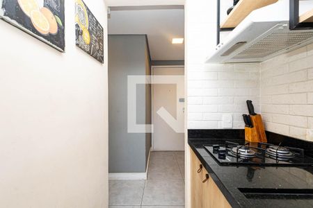 Cozinha de kitnet/studio para alugar com 1 quarto, 35m² em Bela Vista, São Paulo