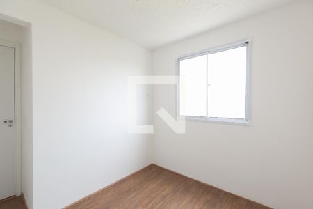 Quarto 2 de apartamento para alugar com 2 quartos, 32m² em Vila Carmosina, São Paulo