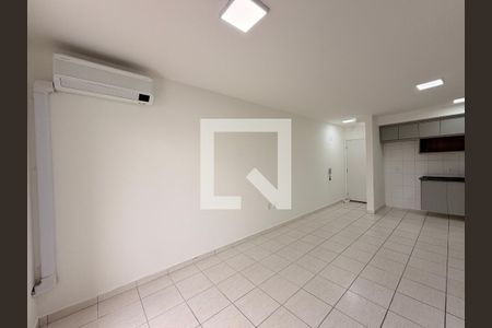 Sala de apartamento à venda com 3 quartos, 72m² em Vila Santa Maria, Jundiaí
