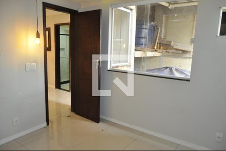 Quarto 1 de casa para alugar com 2 quartos, 75m² em Sampaio, Rio de Janeiro