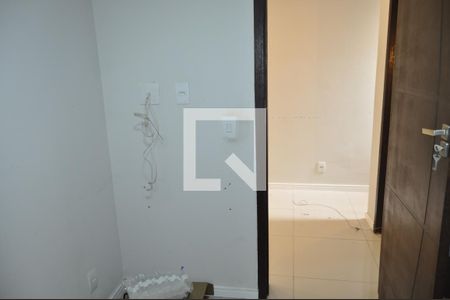Quarto 2 de casa para alugar com 2 quartos, 75m² em Sampaio, Rio de Janeiro